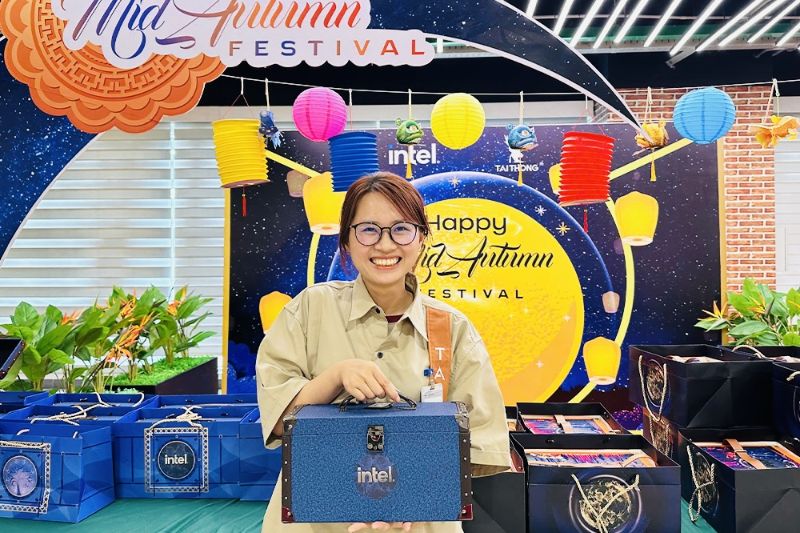 7 năm đồng hành cùng thương hiệu bánh Trung Thu nhập khẩu từ Malaysia