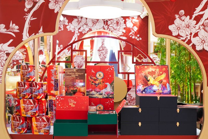 Gian hàng quà Tết Saigon Centre - Tai Thong