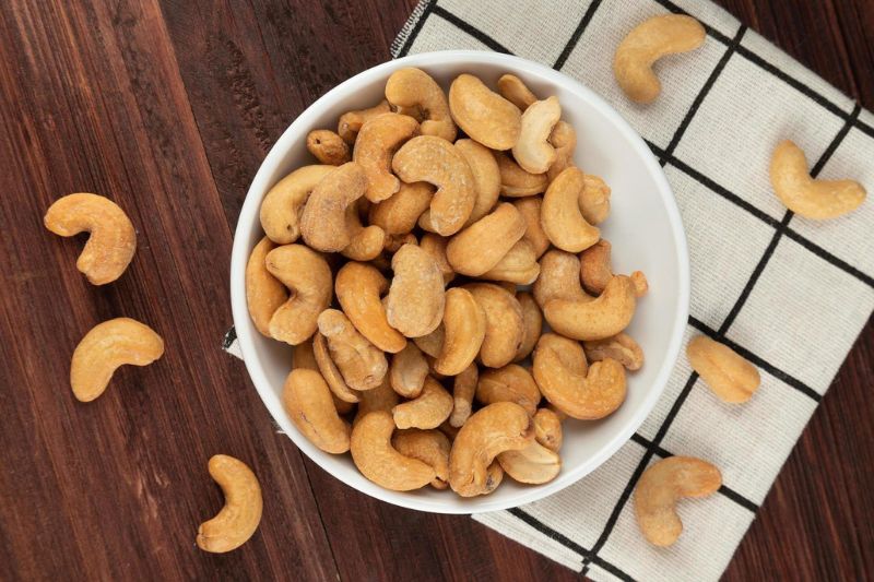 Hạt điều Tết cao cấp Tai Thong