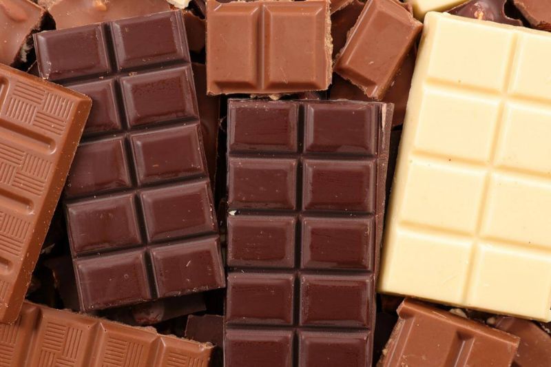 Phân biệt cách bảo quản giữa các loại socola - Tai Thong