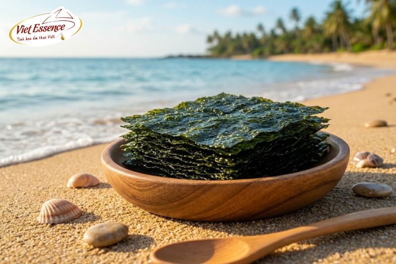 Rong biển sấy là món ăn vặt mùa hè được nhiều trẻ em yêu thích