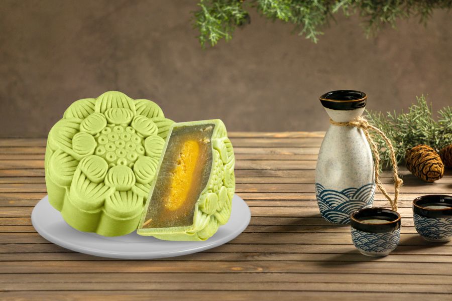 Uống trà ăn bánh Trung Thu Tai thong