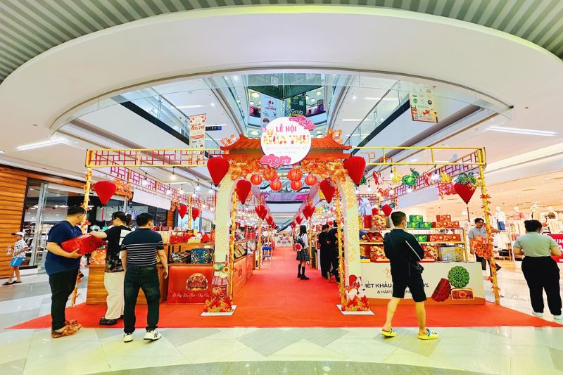vạn hạnh mall- Tai Thong