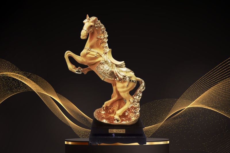 Vật phẩm phong thủy để bàn 2026 Tai Thong