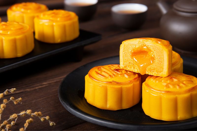 lava trứng chảyy