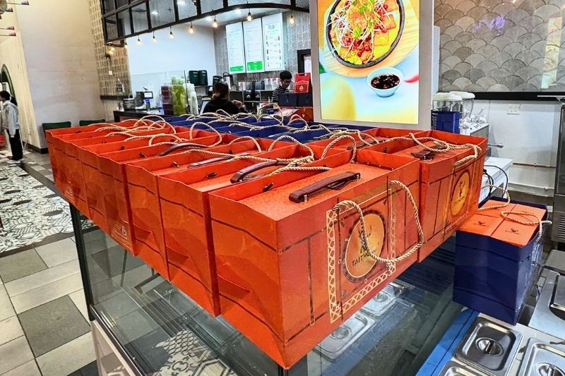 bánh trung thu tai thong bán chạy