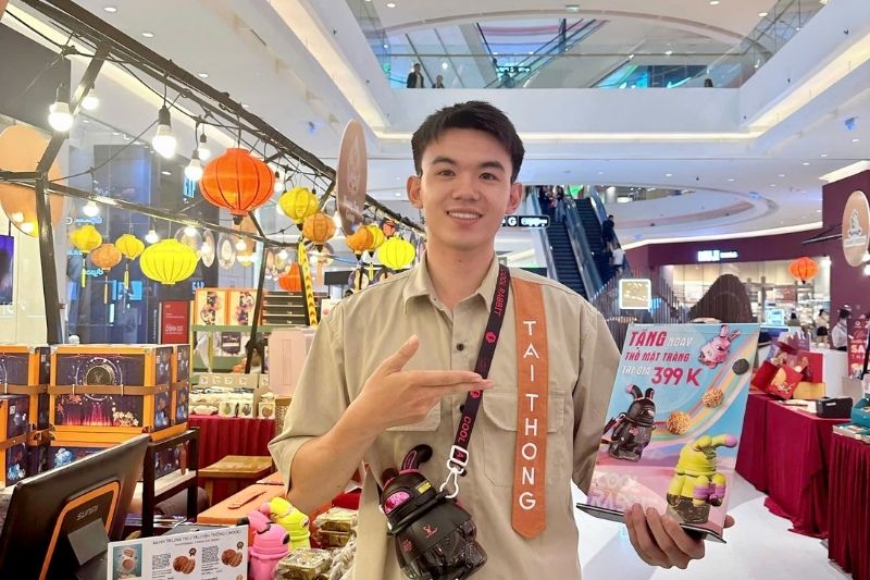 Bánh trung thu Tai Thong tại trung tâm thương mại