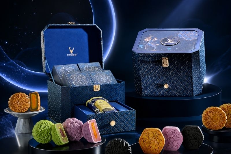 Bánh trung thu kèm tổ yến Lộc Lưu Quang SET 11