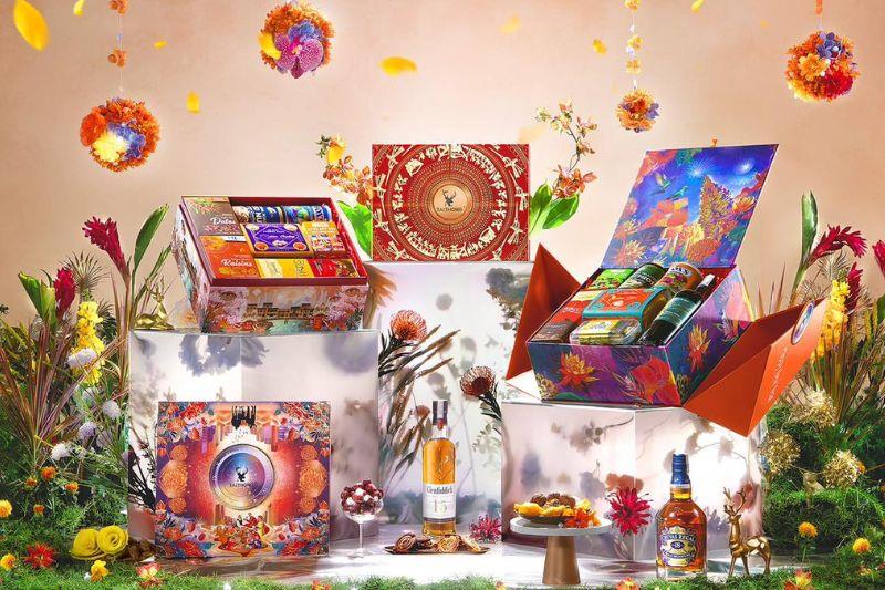 Tai Thong trình làng Bộ Sưu tập Tết 2025 với chủ đề “Lush Blooming - Nghênh Xuân Vạn Gia”