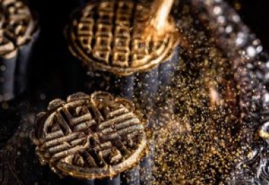 Bánh Trung thu dát vàng được săn đón một thời trên thị trường 