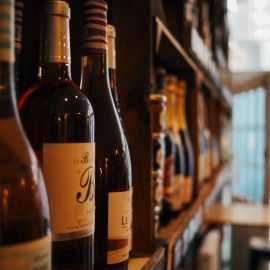 Top 7+ chai rượu vang đắt giá nhất thế giới hiện nay
