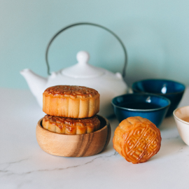 180g bánh trung thu bao nhiêu calo? Ăn bánh Tai Thong có mập không?